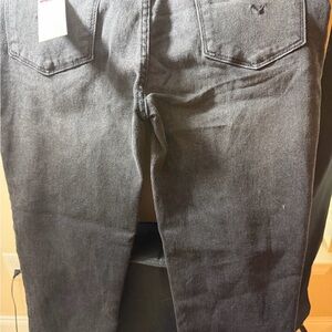 Womens Black Jeans BNWT size 27.